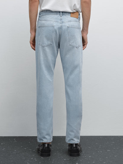 Men's Stylish Slim Fit Faded Wash Cotton Blend Jeans - Five-Pocket Design