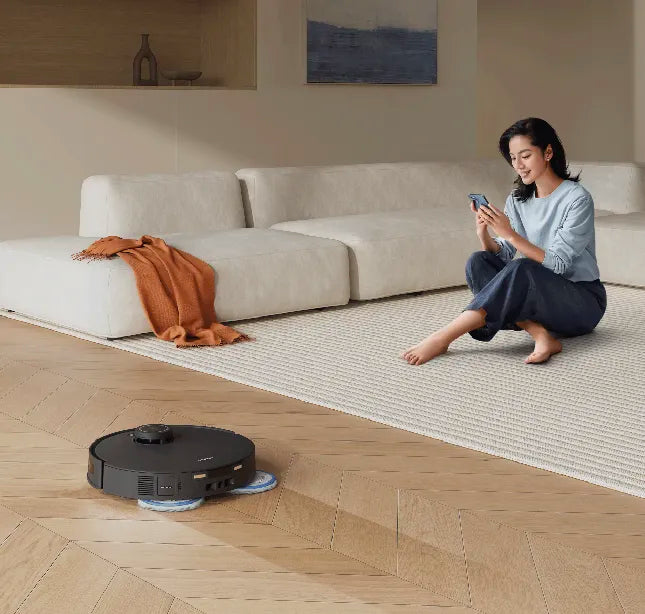 Ecovacs DEEBOT T30 Omni Black Robotic Vacuum Cleaner