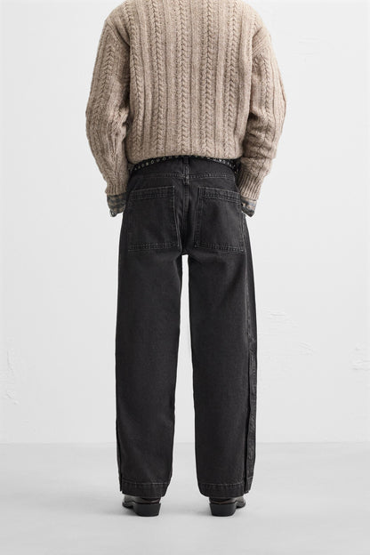 Men's Relaxed Fit Distressed Black Denim Jeans with Adjustable Hem