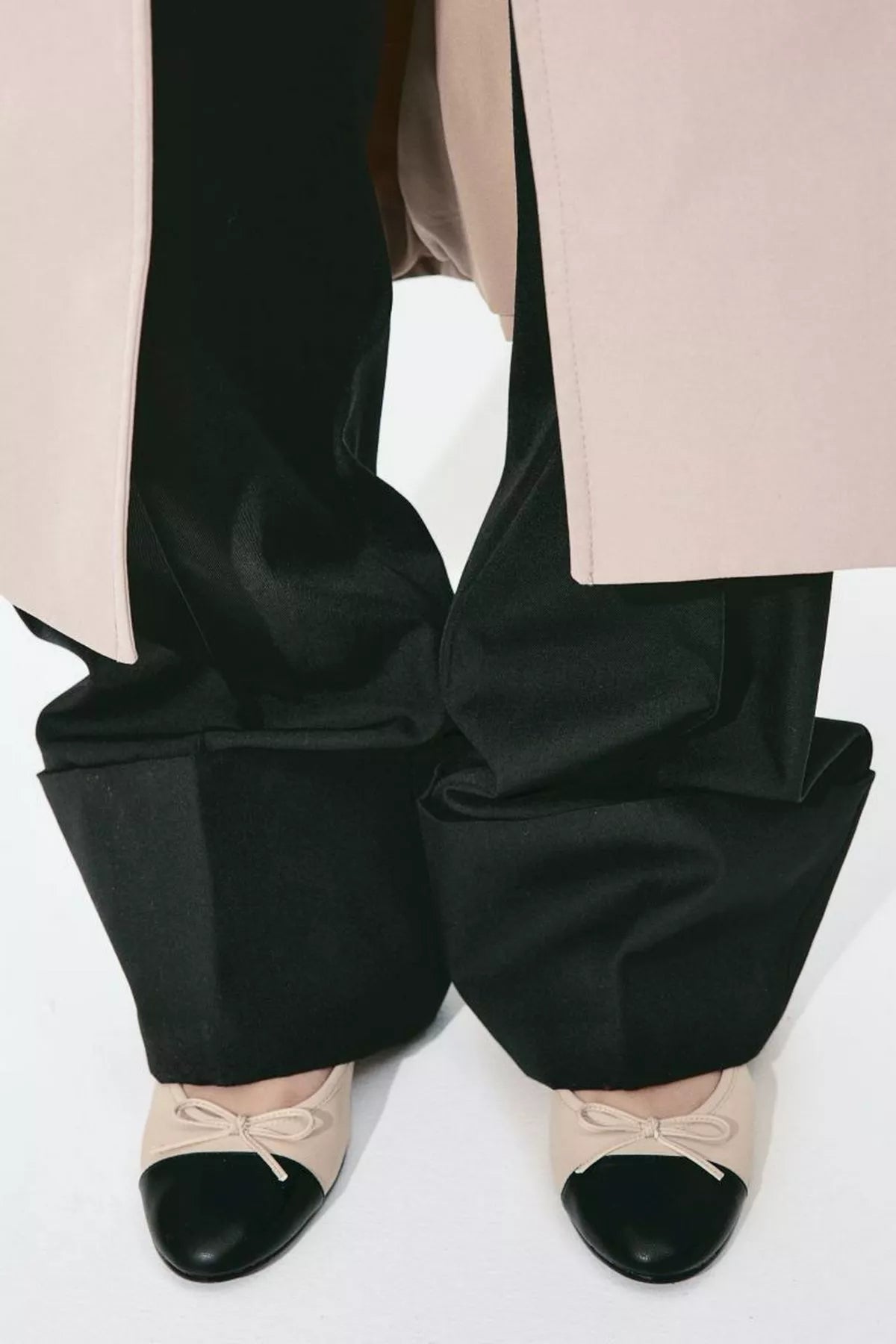 H&M Faux-Leather Ballet Flats Beige Black Contrast Toe Cap