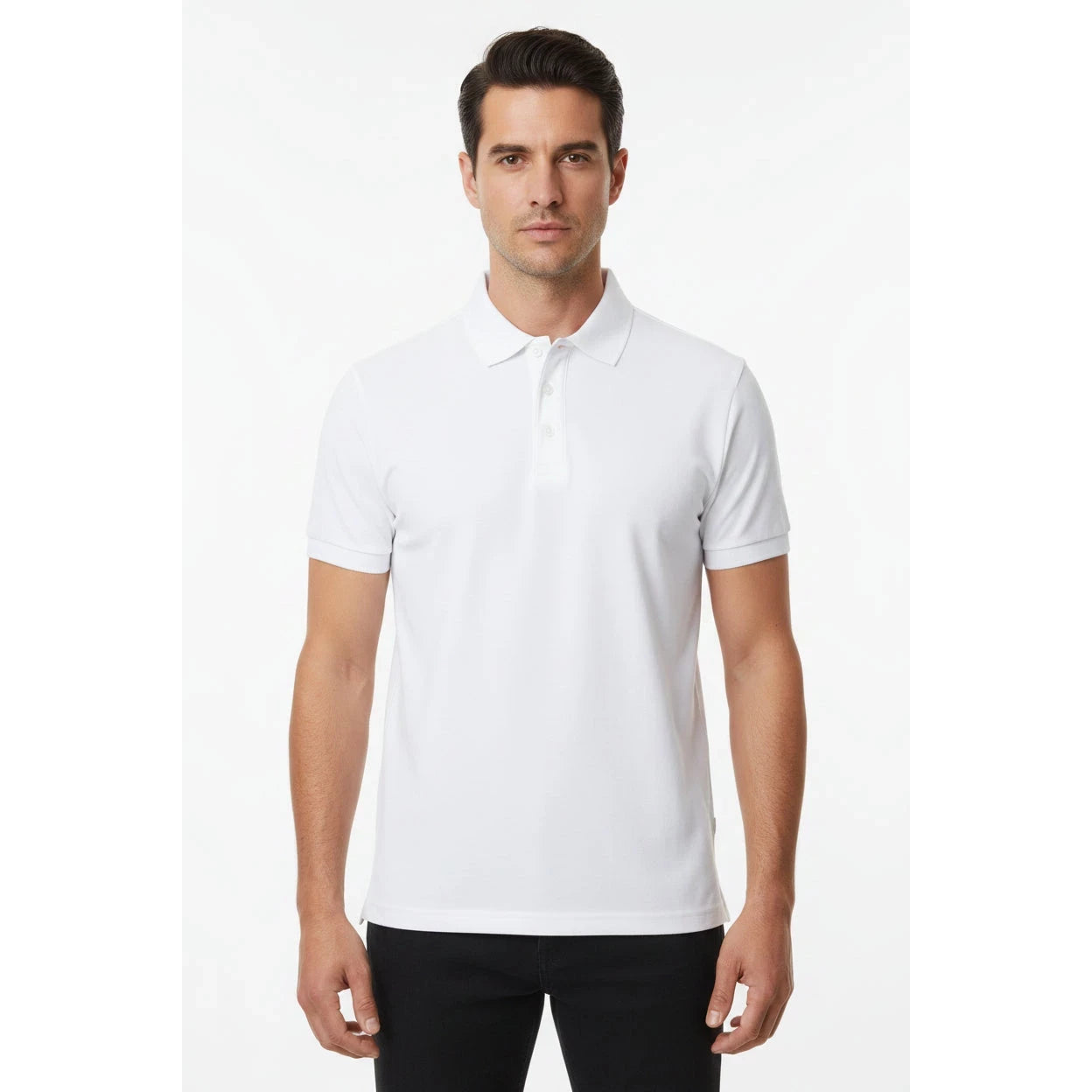 https://images.modise.sk/73bd94345ca9124f53bb1d51774999b8/1/100390833014-esmara-men-panske-polotricko-biela-xl-5658.webp
