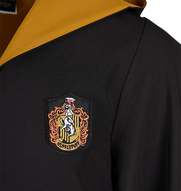 Kids Personalised Hufflepuff Robe – Magical Hogwarts House Costume