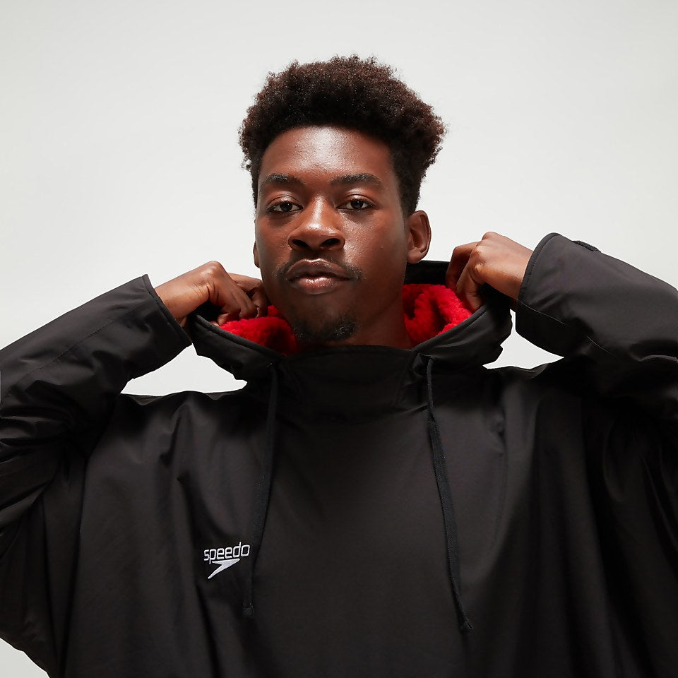 Speedo Adult Long Sleeve Changing Poncho: Warm, Waterproof, Windproof, Quick-Dry Fleece