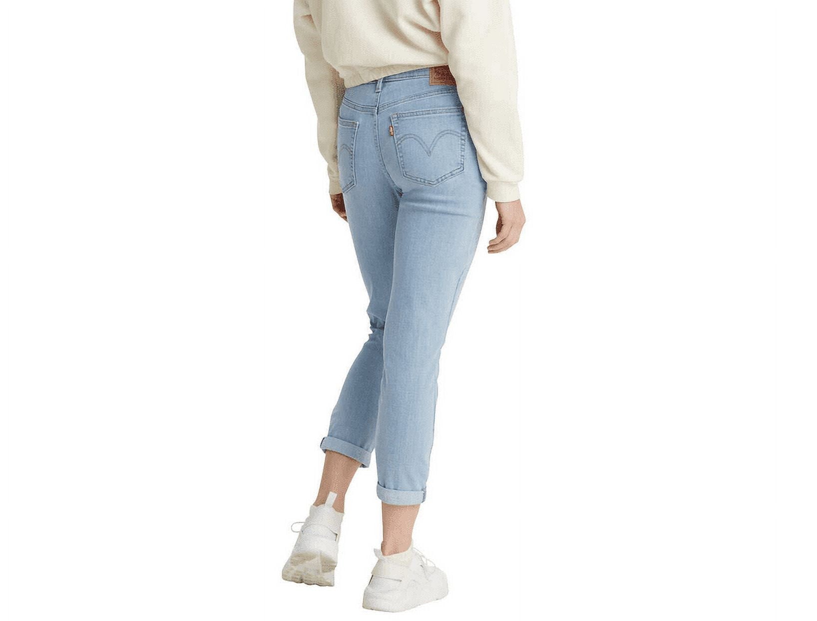 Levi's Women's Boyfriend Mid-Rise Cropped Light Blue Jeans