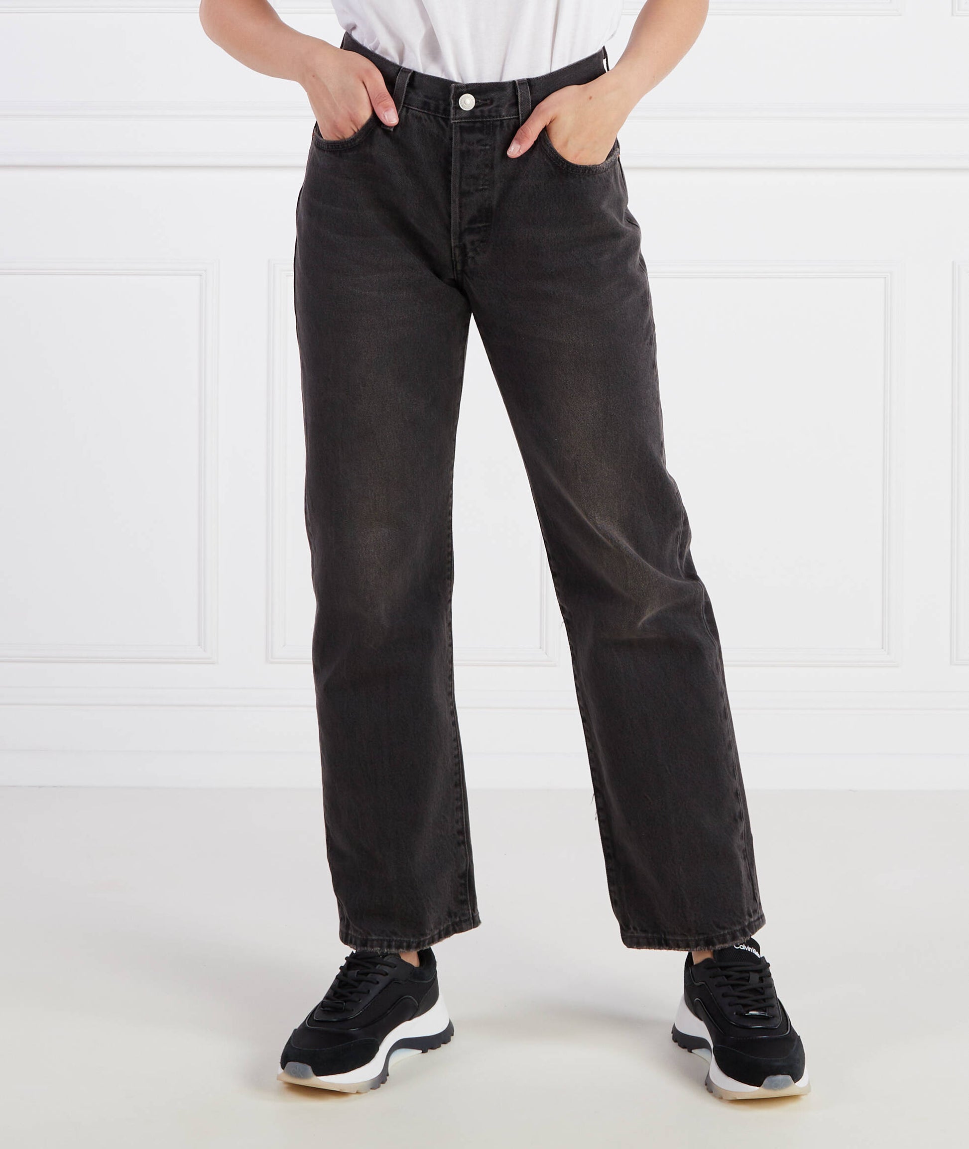 Levi's 501 '90s Women's Graphite Straight Fit Jeans - Iconic Style Denim