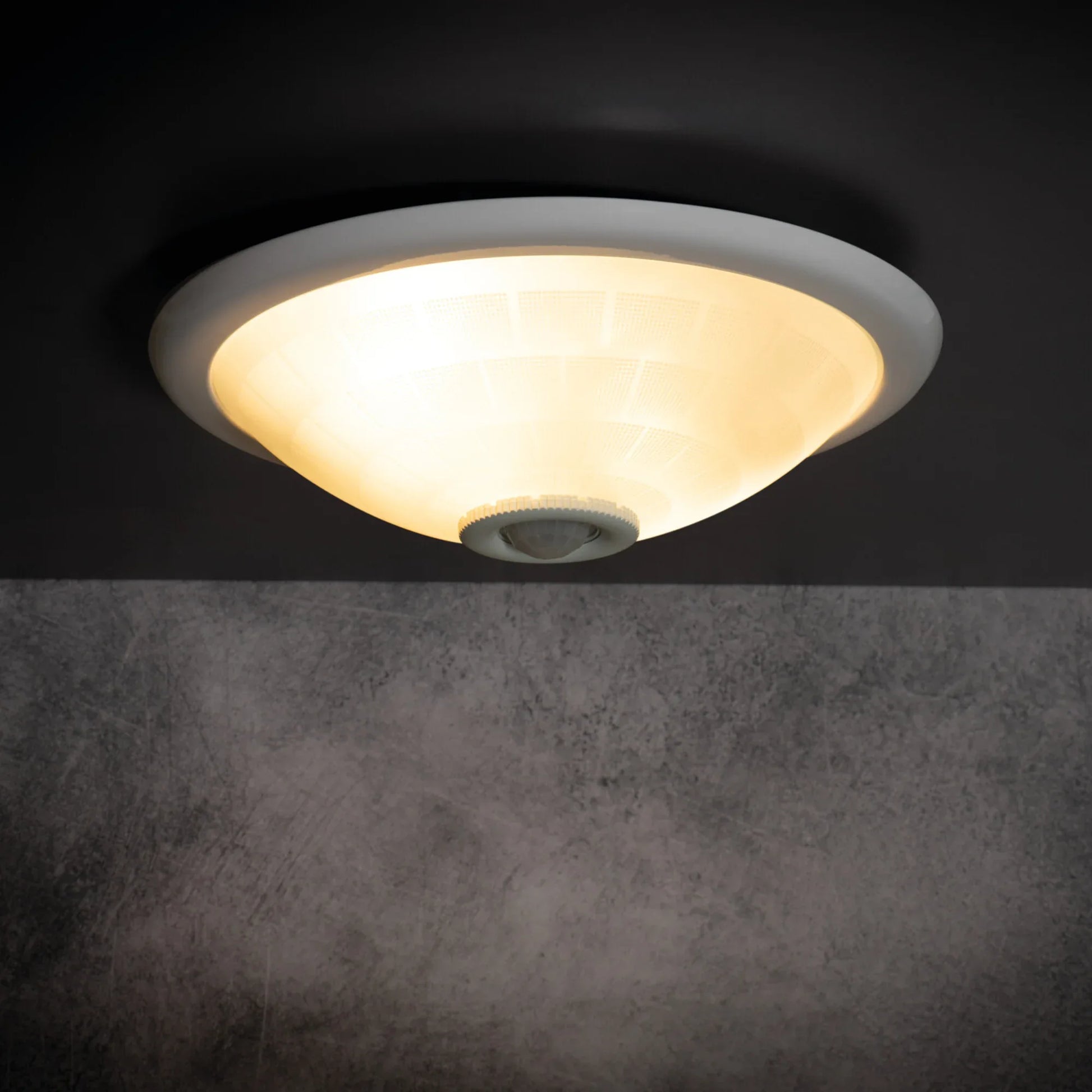Kanlux FOGLER DL-240O Ceiling Light with 360° Motion Sensor, E27 Replaceable Bulbs - Gomix Brands Outlet