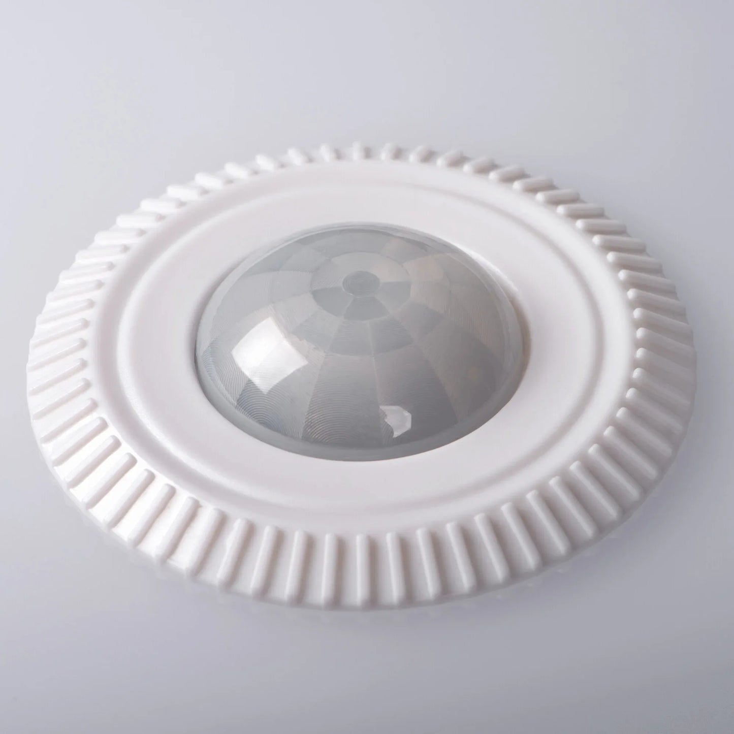 FOGLER LED 14W White Ceiling-Mounted Light Fitting with PIR Motion Sensor - Gomix Brands Outlet