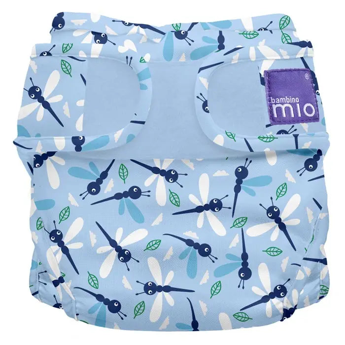 https://s3.eu-central-1.amazonaws.com/babetkovo/product_images/bambino-mio/bambino-mio-miosoft-plienkove-nohavicky-dragonfly-daze-vel-1-ms1_daze/1.webp