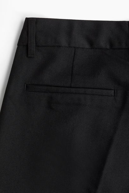 H&M Black Fitted Work Pants – Flattering Professional