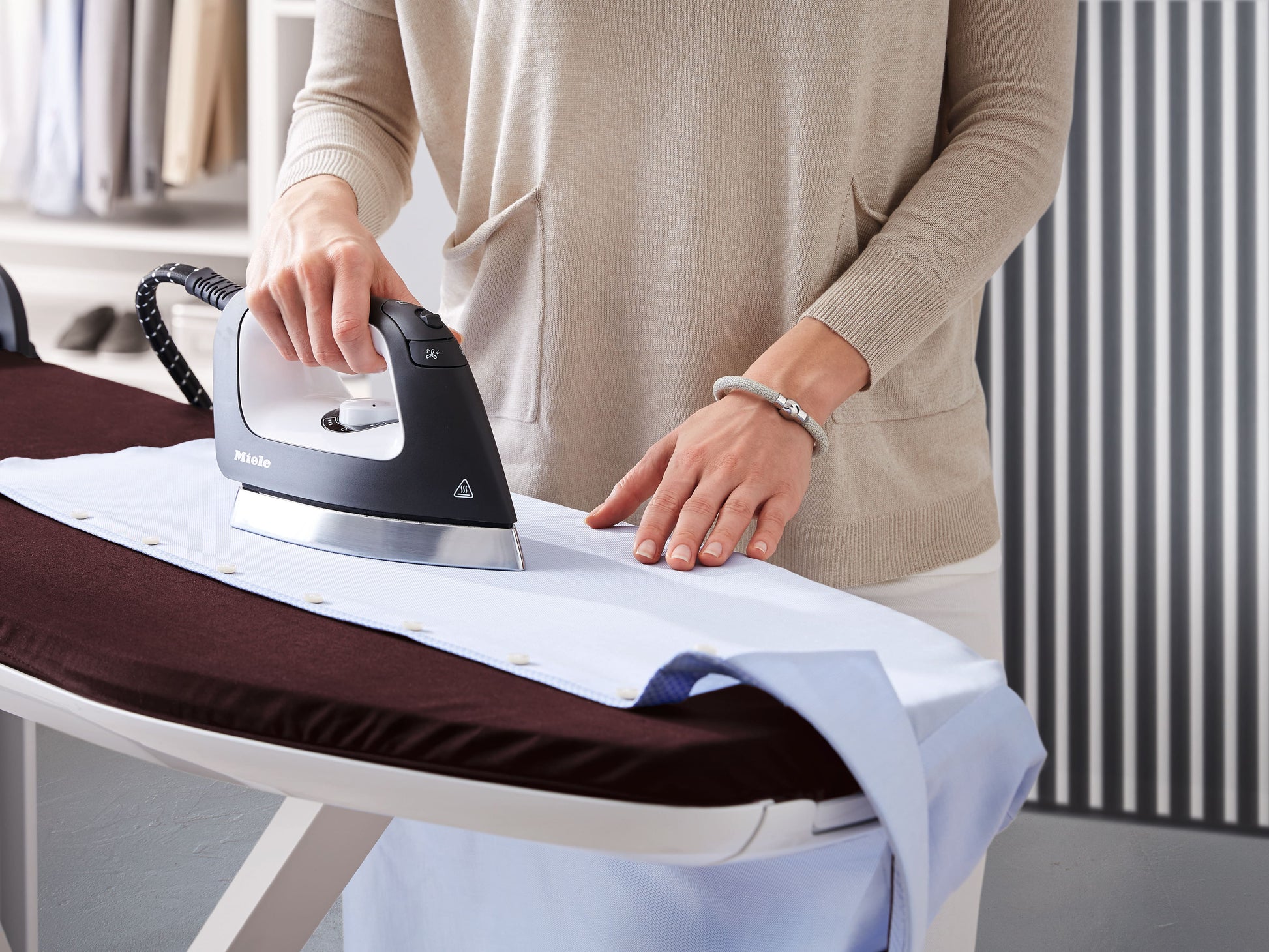 Miele B 4847 FashionMaster Advanced Steam Ironing System with Steamer