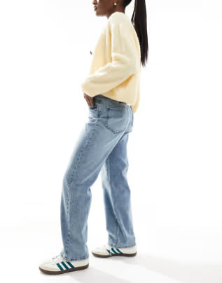 ASOS DESIGN Women's Comfort-Stretch Vintage Blue Mid-Rise Straight Leg Jeans