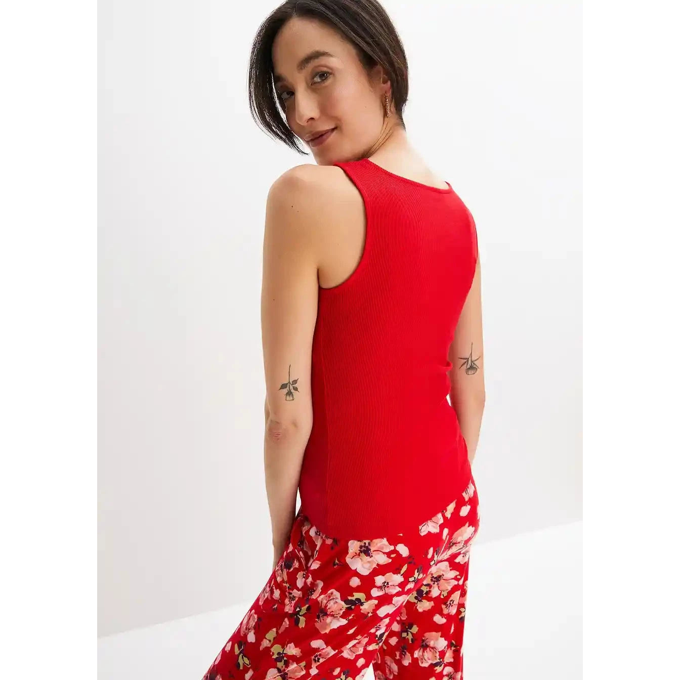 https://cdn.shopify.com/s/files/1/0900/7402/2211/files/23098705-Ti04Yqjk.webp?v=1736678893