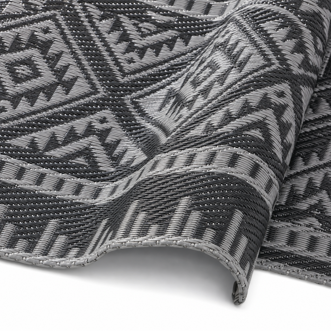Geometric Rug Woven Indoor & Outdoor Rug