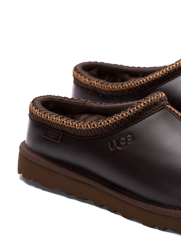 UGG Tazz Cedar Brown Leather Sheepskin Slip-On Slippers with Debossed Logo