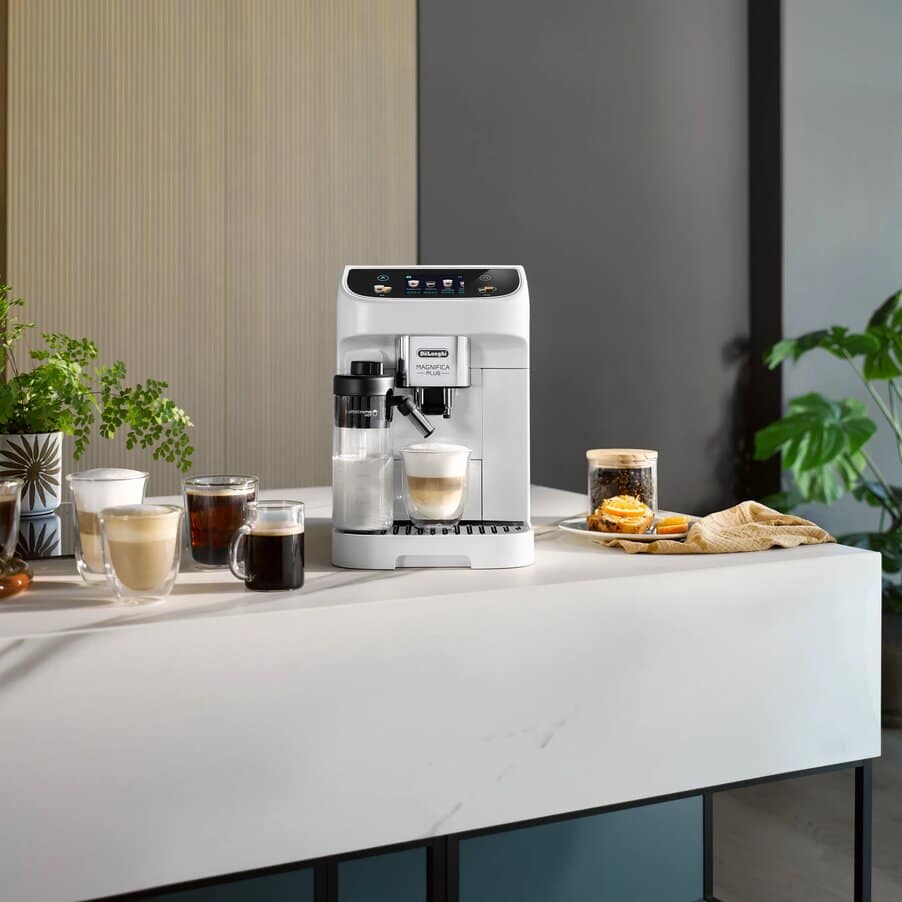 DeLonghi Magnifica Plus Automatic Coffee Maker ECAM320.60.W