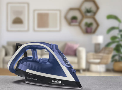 Tefal Ultragliss Anti-Calc Plus Steam Iron Blue FV6846E1