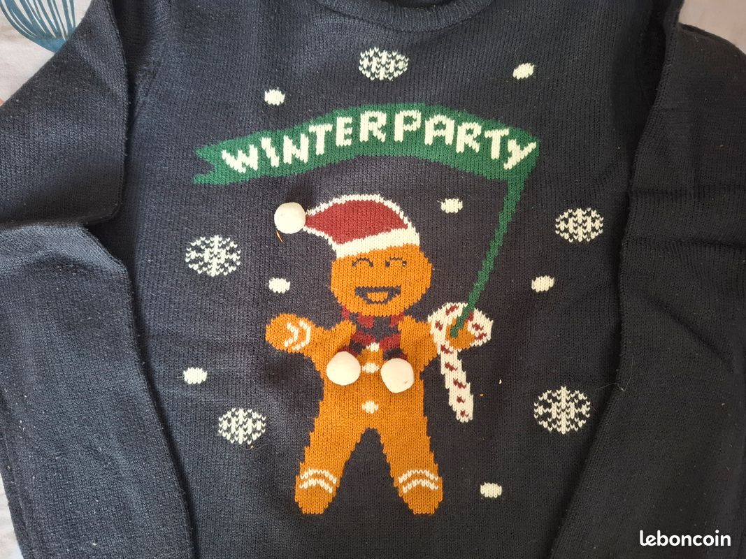 Cozy Gingerbread Man Christmas Sweater for Kids - Plush Pom-Poms, Navy 12 Year