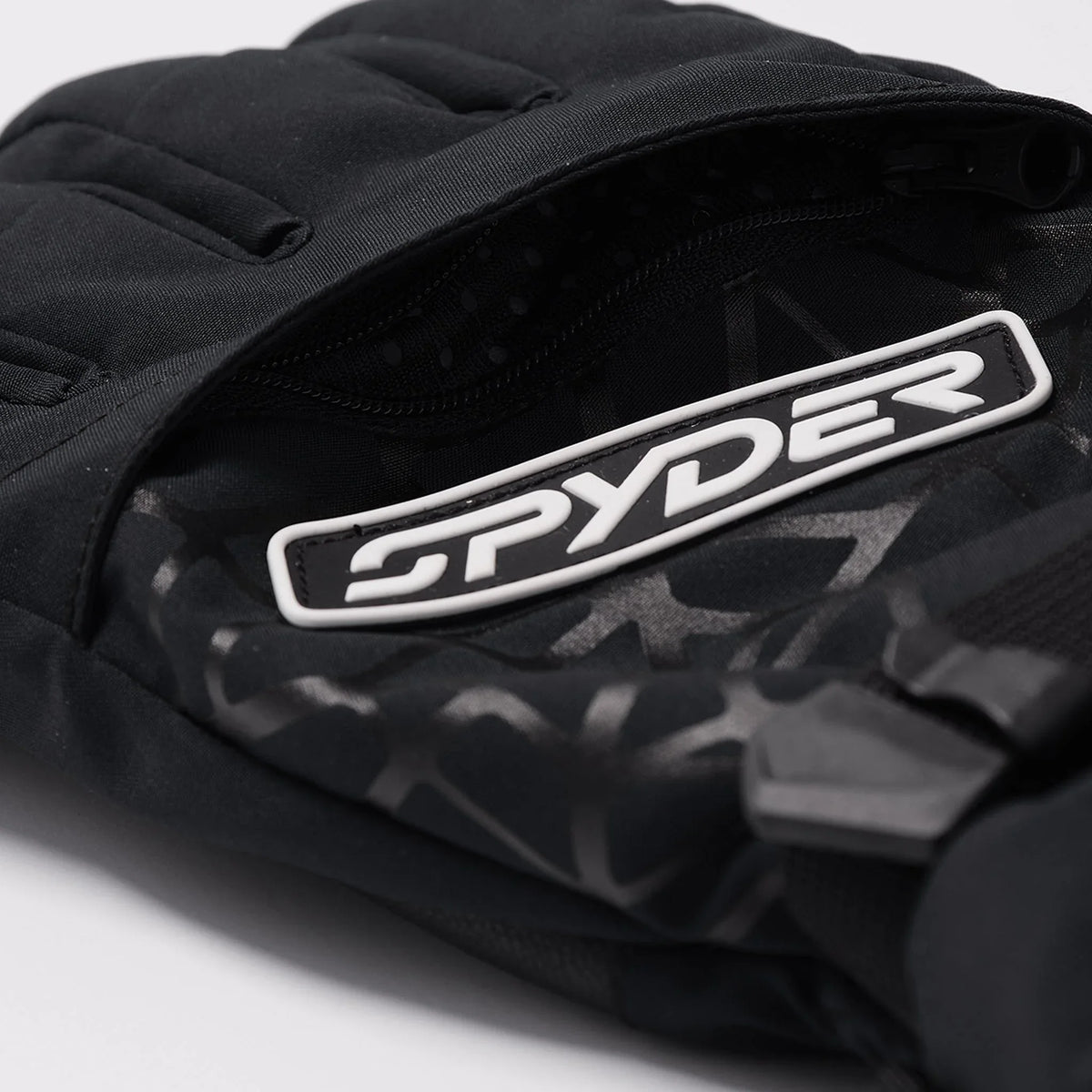 Spyder Overweb GTX Ski Gloves: Waterproof, Insulated, Warm, Durable, Performance-Driven - Gomix Brands Outlet