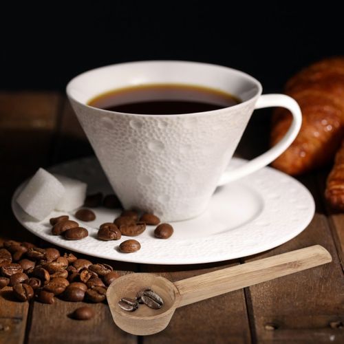 FACKELMANN Bamboo Coffee Scoop: Perfect Measure for Your Daily Brew