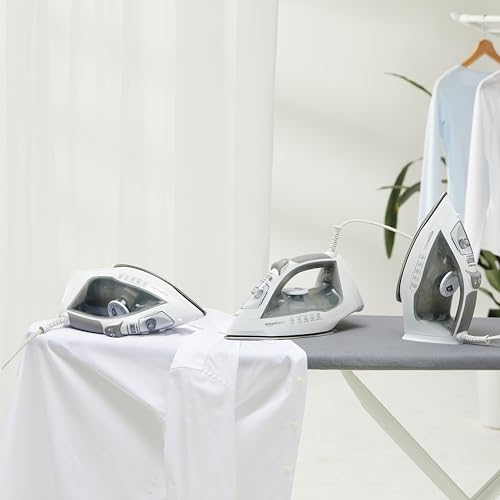 Amazon Basics 1700-Watt Steam Iron with Safety Auto Shut-Off, Steel Soleplate