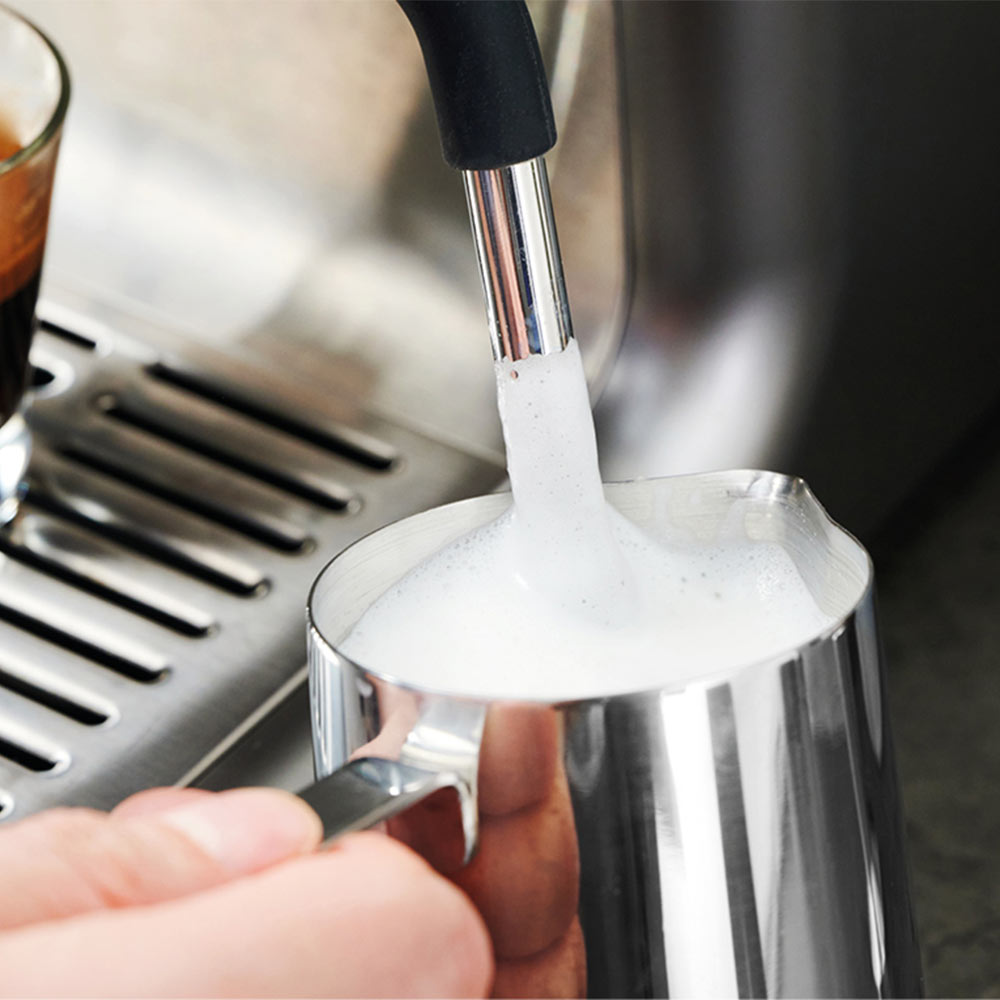 Gastroback Design Espresso Barista Pro: Integrated Grinder, 15 Bar Pump, Milk Frother