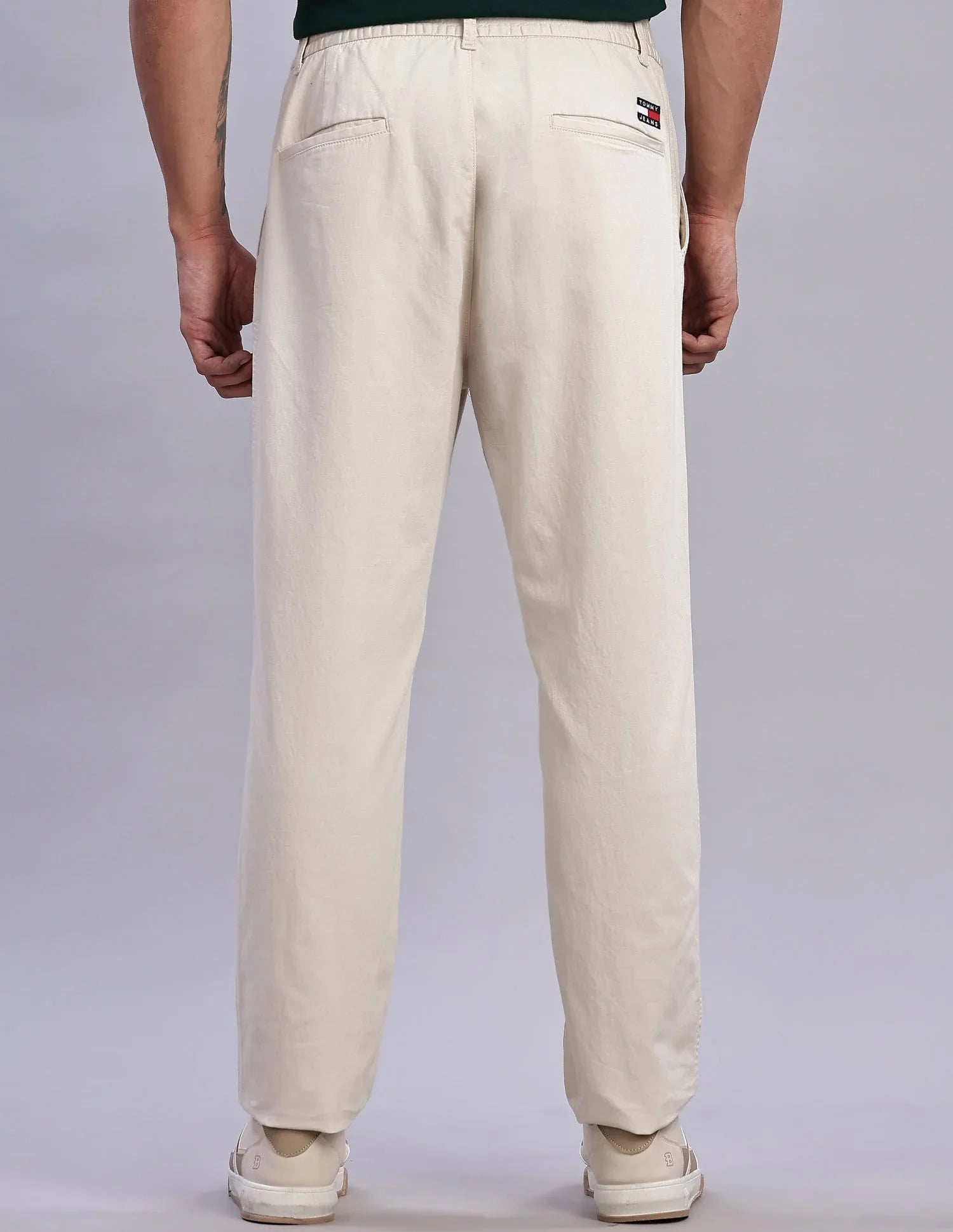 Tommy Hilfiger Men's Beige Solid Cotton Relaxed Fit Casual Trousers Comfort - Gomix Brands Outlet