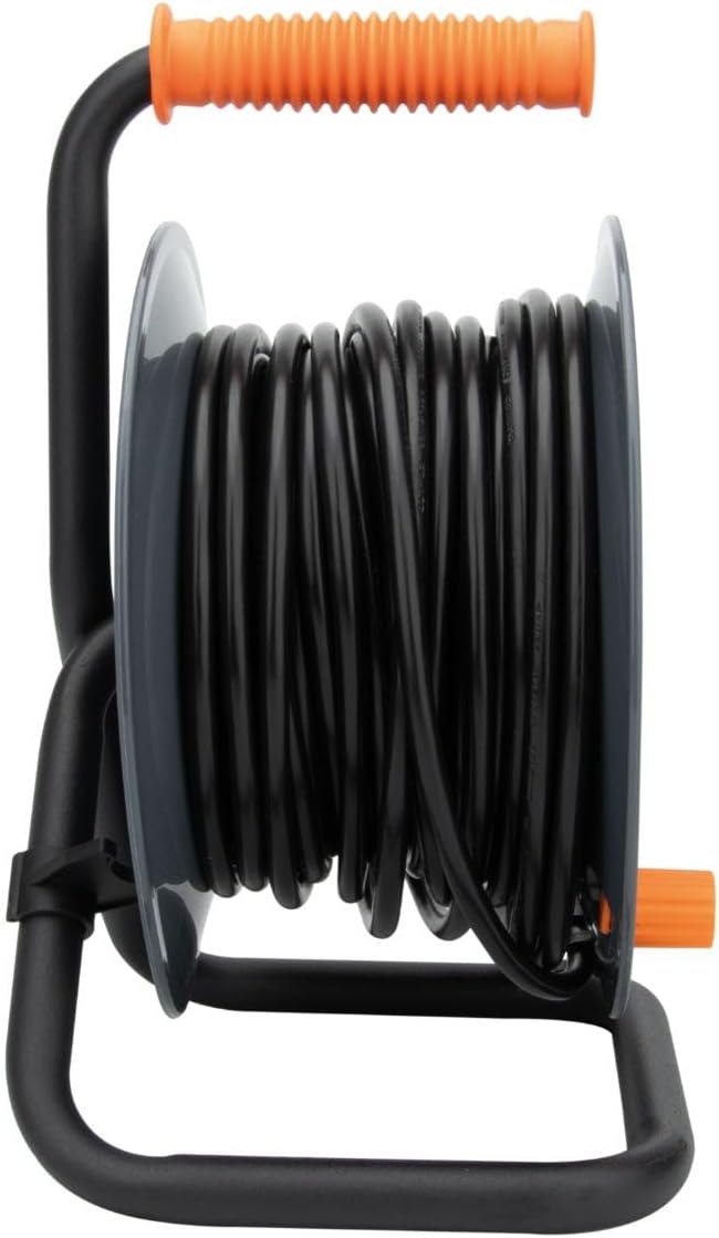 Zenitech - Reel with 4 Sockets HO5VV-F 3G1mm² 25m + Circuit Breaker