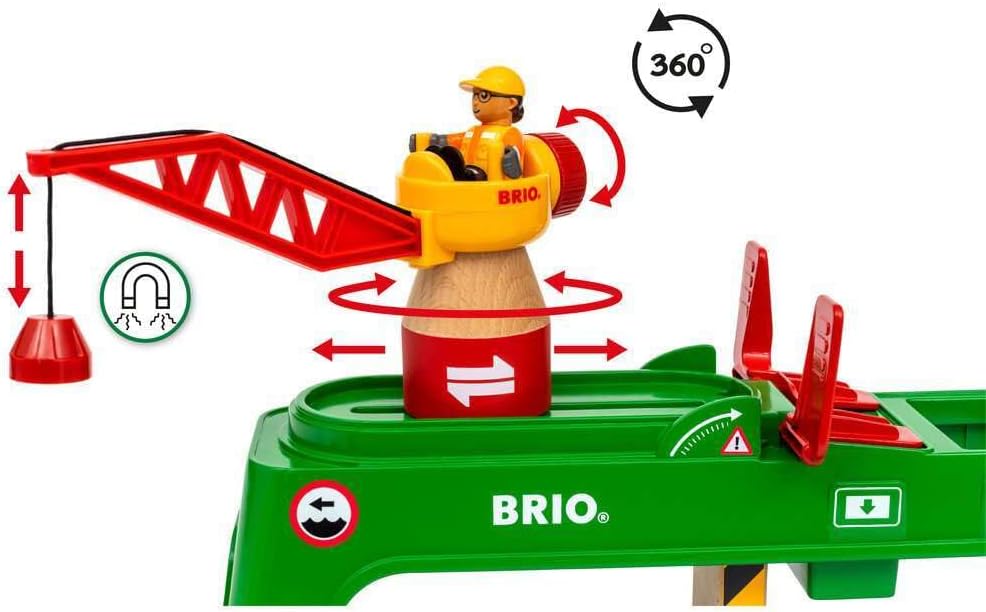 BRIO World Green Container Crane with Magnetic Hook