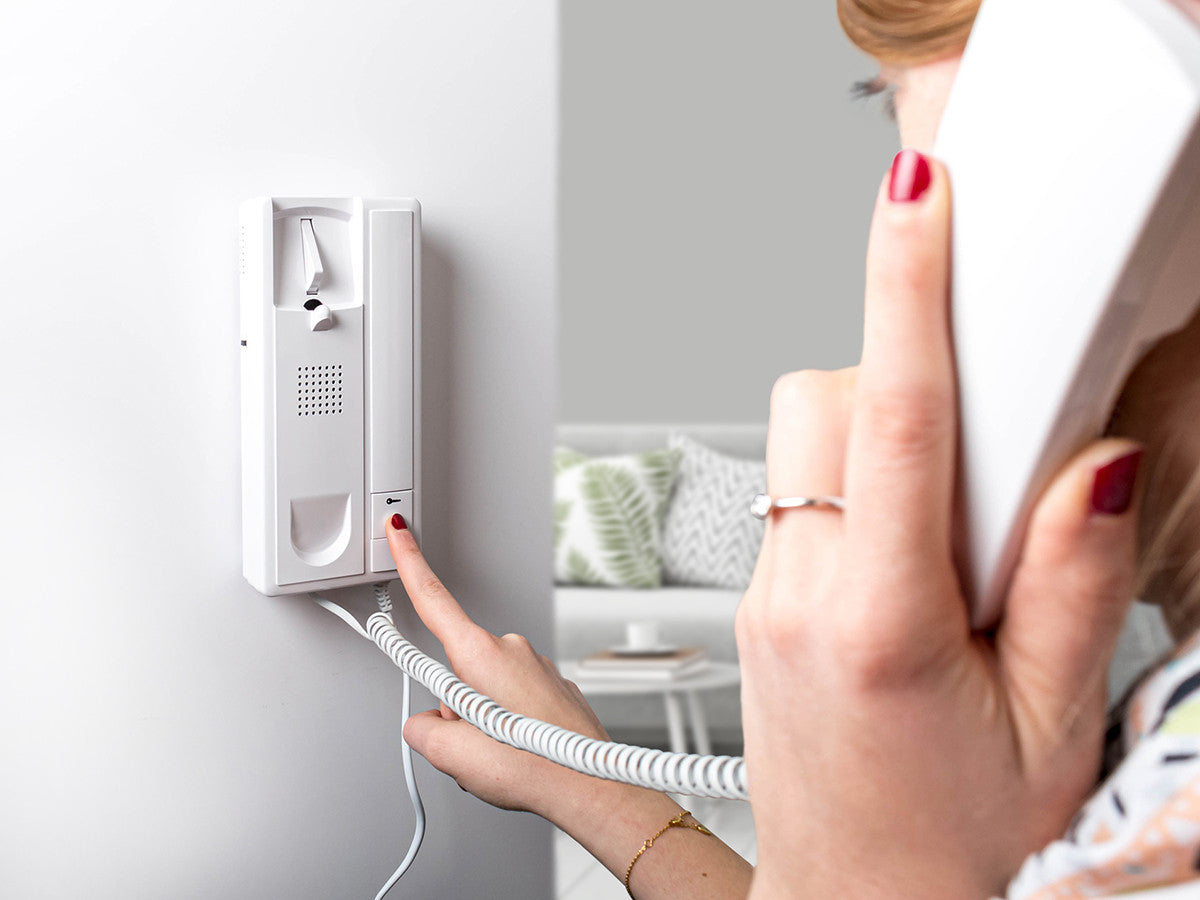 SCS Sentinel AudioKit 32068 2-Wire Wired Audio Intercom System with Aluminum Door Station