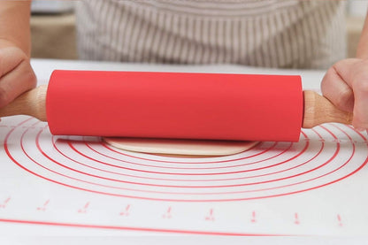 Donado Silicone Rolling Pin and Baking Mat Set with Measurements 38 cm Red