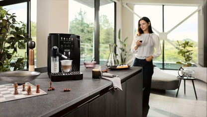 De'Longhi Magnifica Start ECAM220.91.B Coffee Machine with LatteCrema, 5‑Button Touch, Black