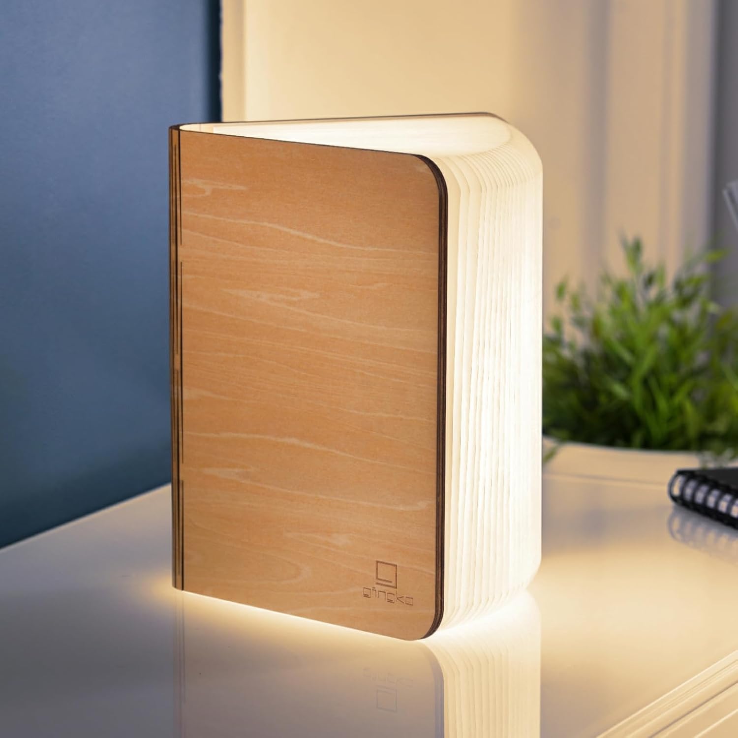 Gingko Smart Book Light – Large Foldable LED Lamp with Maple Wood Finish