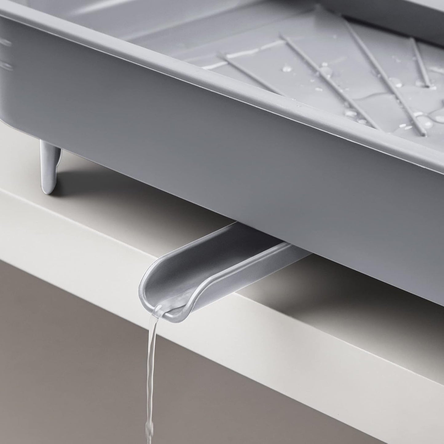 Rayen Grey Extendable Dish Drainer with Adjustable Nozzle, 36x51 cm