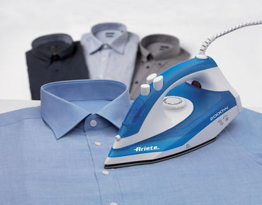Ariete 2000W Steam Iron with Teflon Soleplate, Light & Powerful