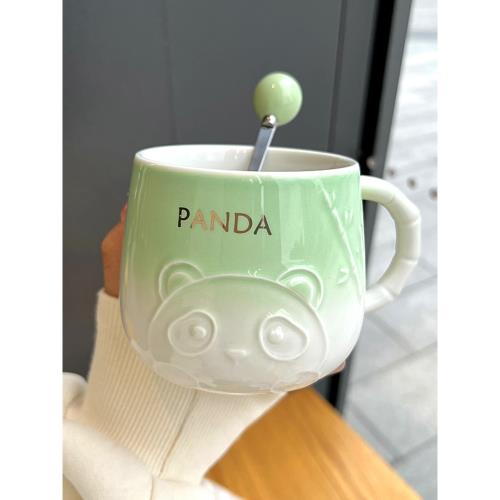 400ml Embossed Panda Ceramic Mug with Spoon