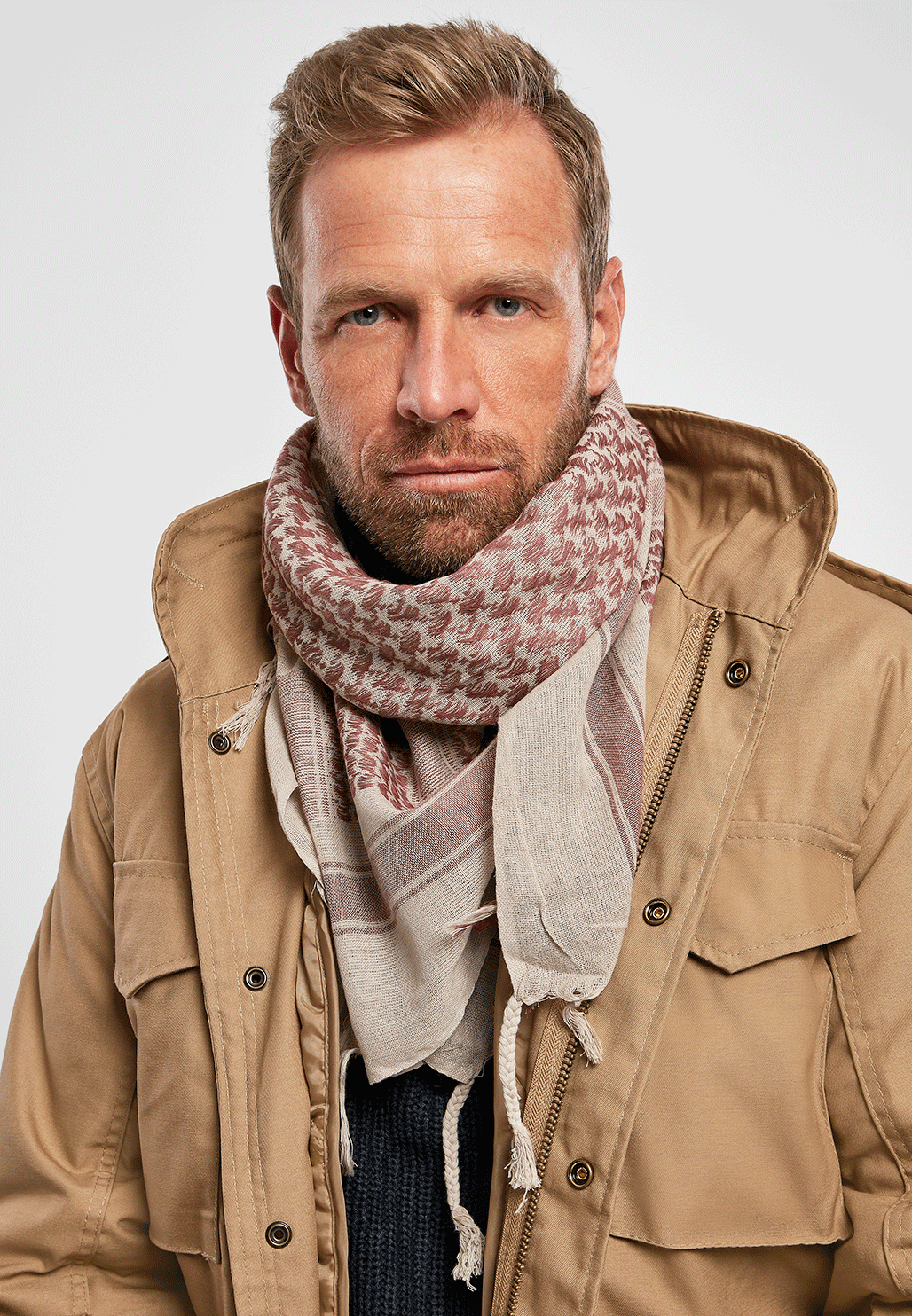Brandit Versatile Shemagh Scarf: Lightweight, Seamless, All-Season Headwear & Neck Protection