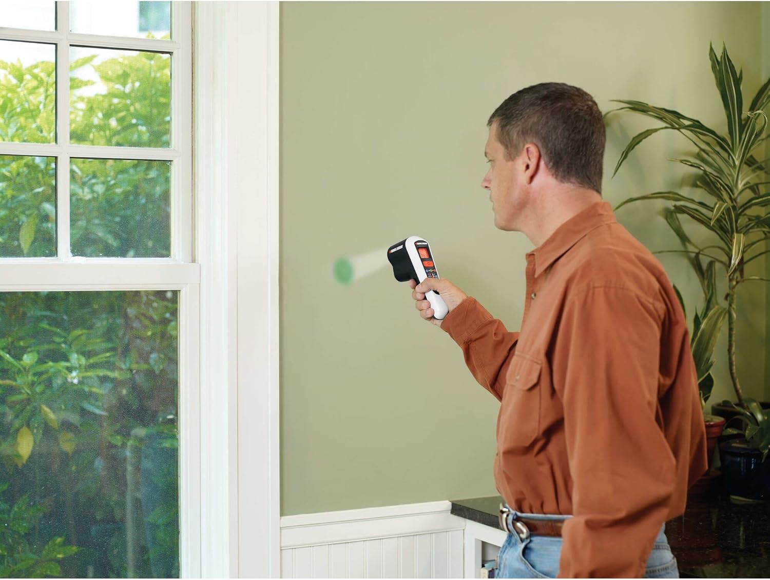 BLACK+DECKER TLD100 Infrared Thermal Leak Detector for Home Energy Savings