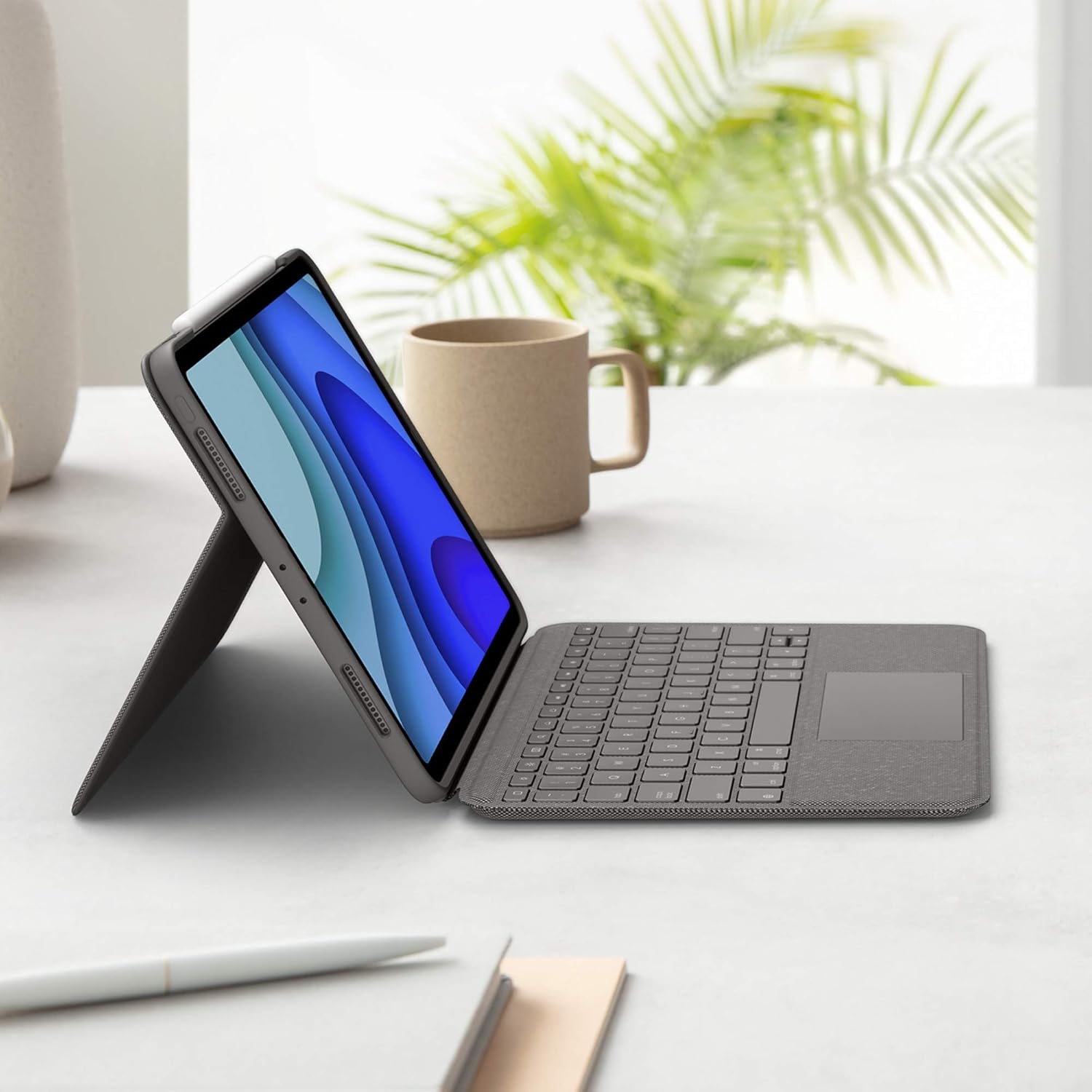 Logitech Folio Touch Keyboard Case for iPad Pro 11‑inch – Grey
