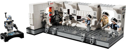 LEGO Star Wars Boarding Tantive IV Set with 7 Minifigures