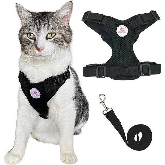 Croc-Cat Black Nylon Cat Harness with leash.