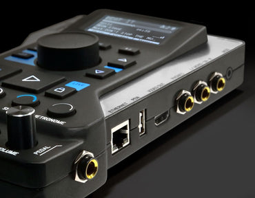 M-Live BBEAT 32 Live Backing Tracks Player with 32GB Storage and Video Sync