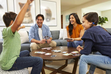 Mattel Phase 10 Card Game – 2-6 Players, 10 Challenges
