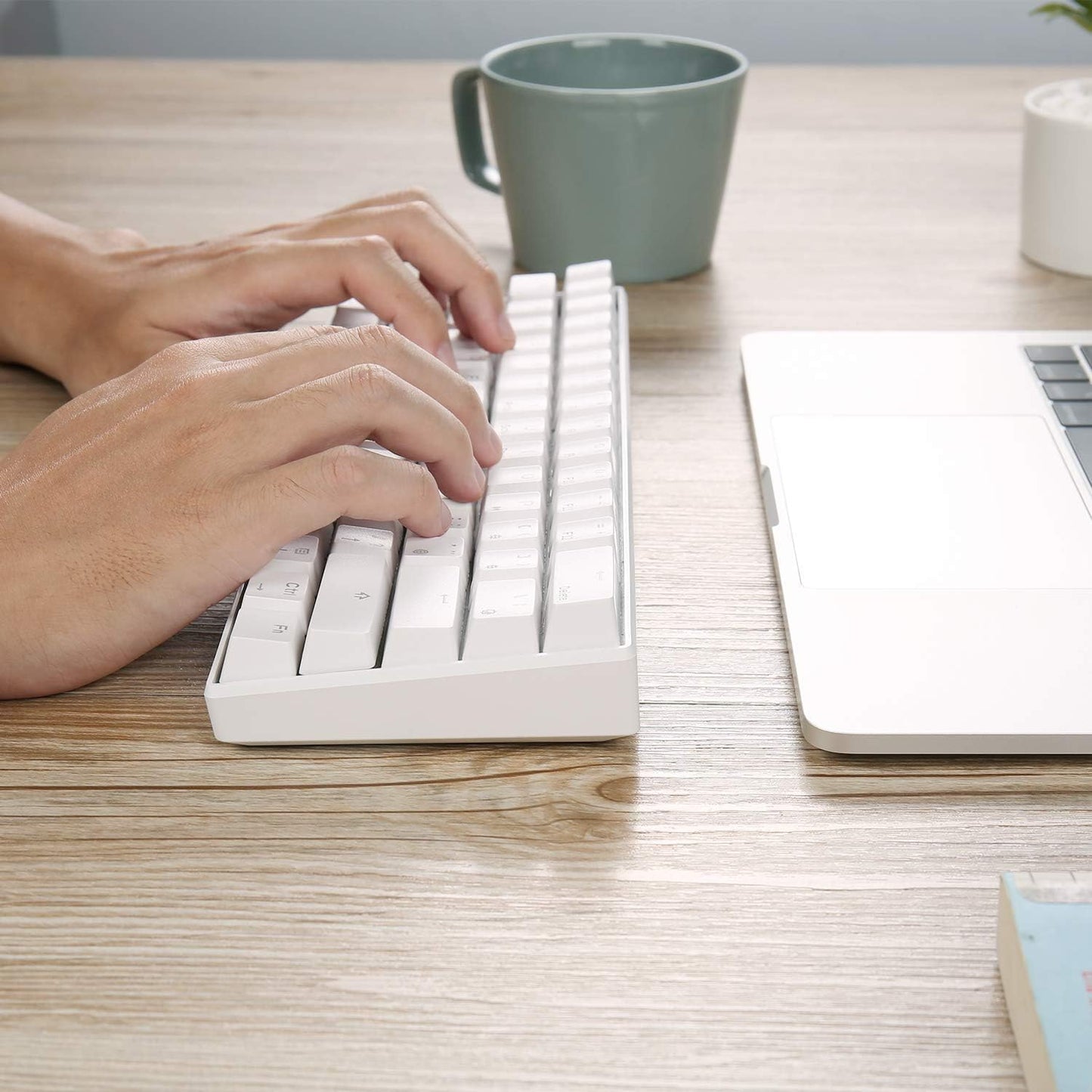 RK61 Wireless 60% Mechanical Gaming Keyboard – Blue Switch – White