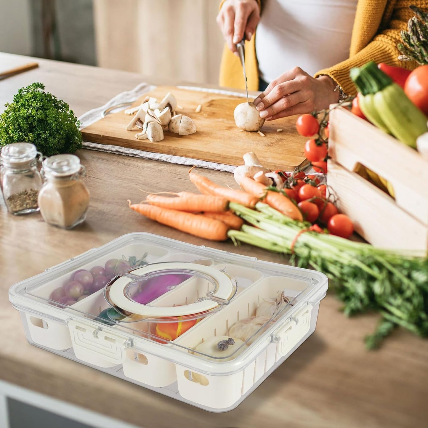 SHASUXTING 4‑Compartment Divided Serving Tray with Sealing Lid