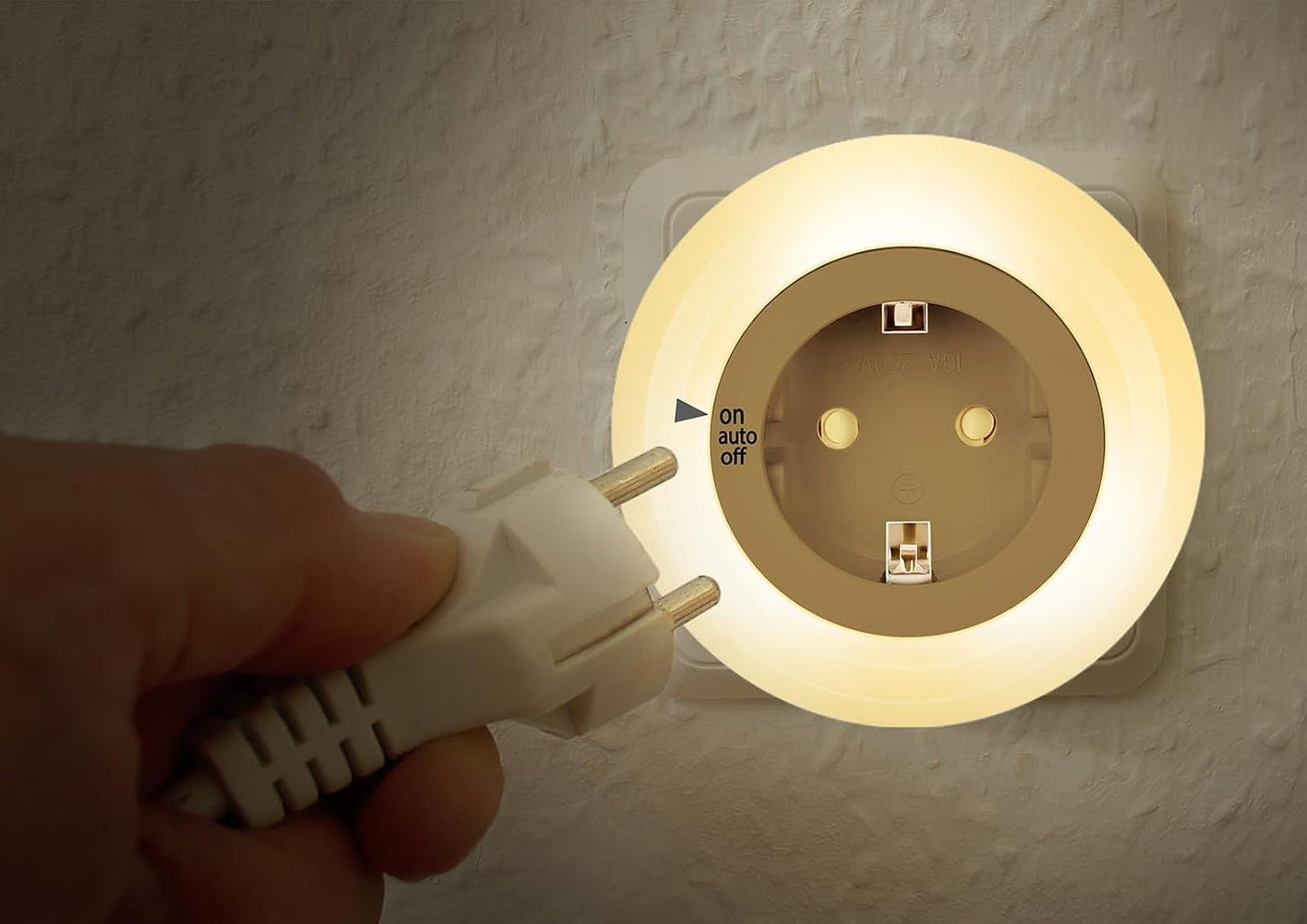 Emotionlite Night Light Socket with Twilight Sensor 4 Brightness Adjustable Warm White 2700 K