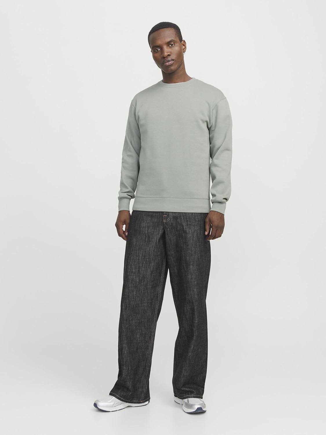 JACK & JONES Men's Solid Crewneck Sweatshirt – Soft Cotton