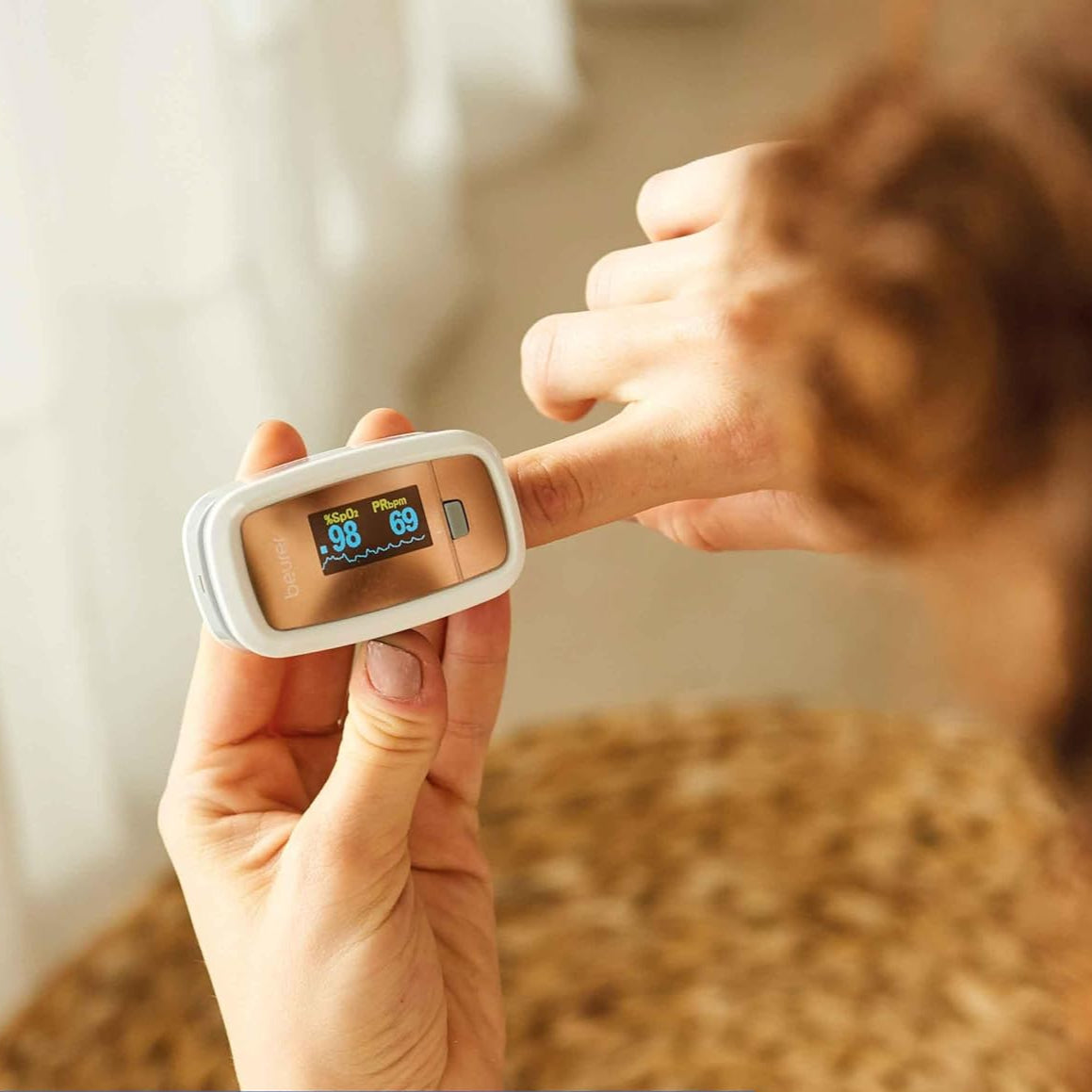 Beurer PO30 Pulse Oximeter – Accurate SpO2 & Heart Rate Monitor for Home & Altitude