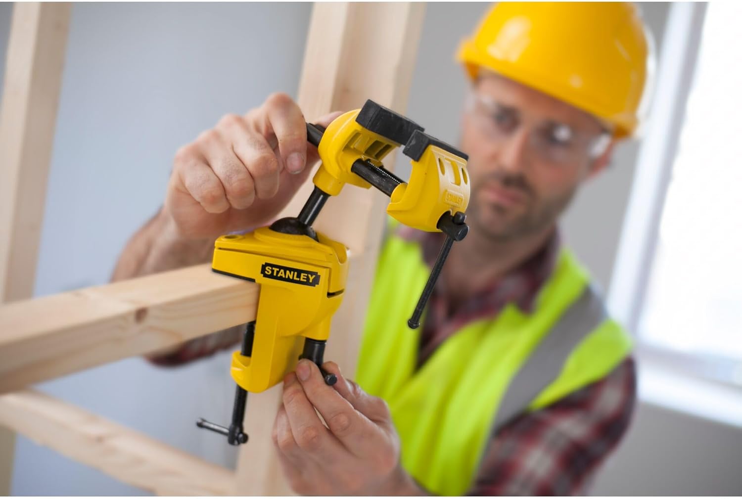 Stanley Maxsteel Multi-Axis Vise: Precision Swivel Ball Joint, 55 lbs Clamping Force