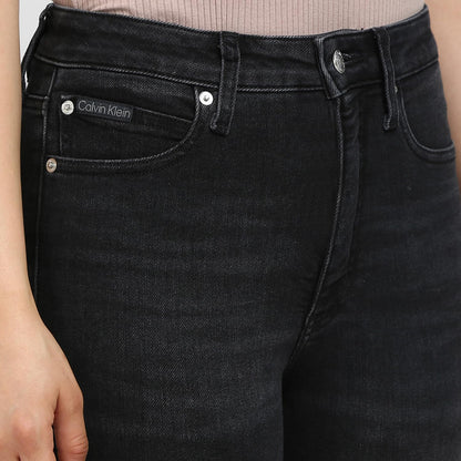 Calvin Klein Women’s Fitted Denim Jeans – Stretch Black