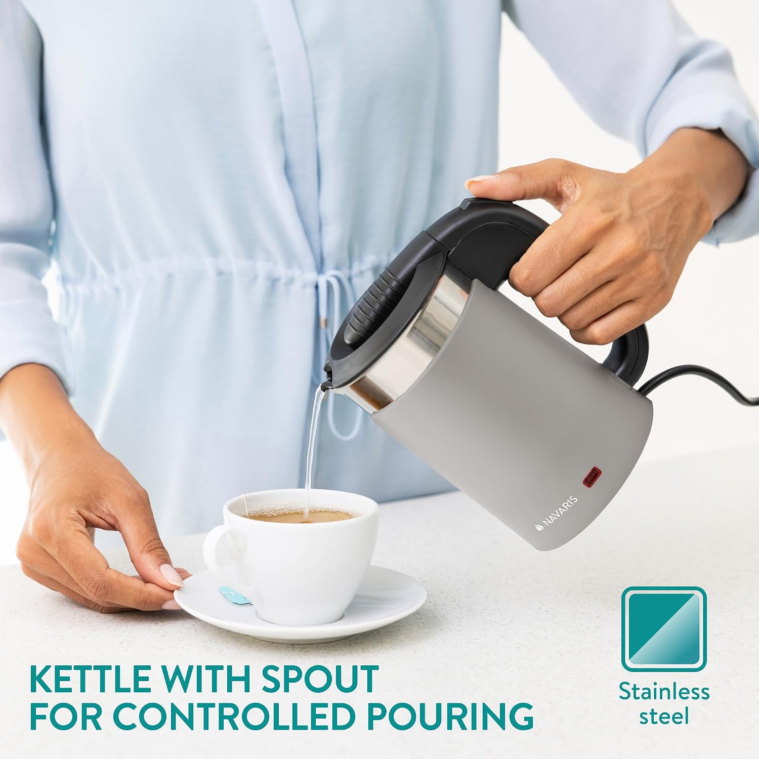 Navaris Compact Travel Kettle 0.5L Dual‑Wall Grey 1100W